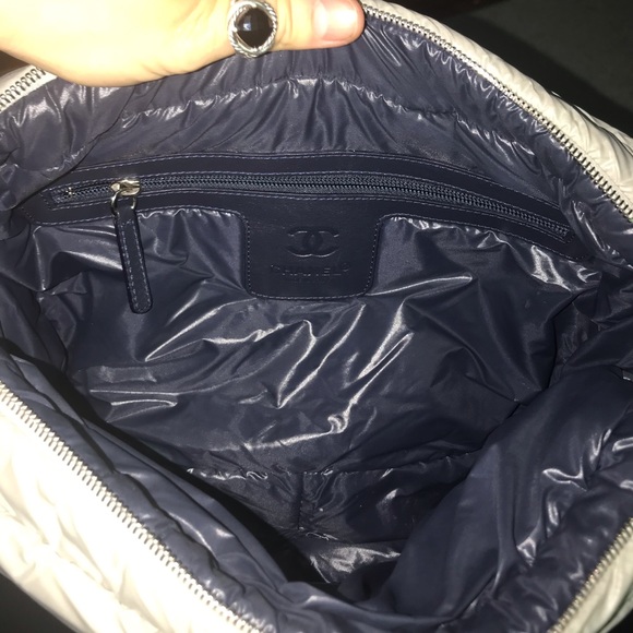 TRADED RARE🦄LARGE Chanel flap crossbody - Picture 8 of 8